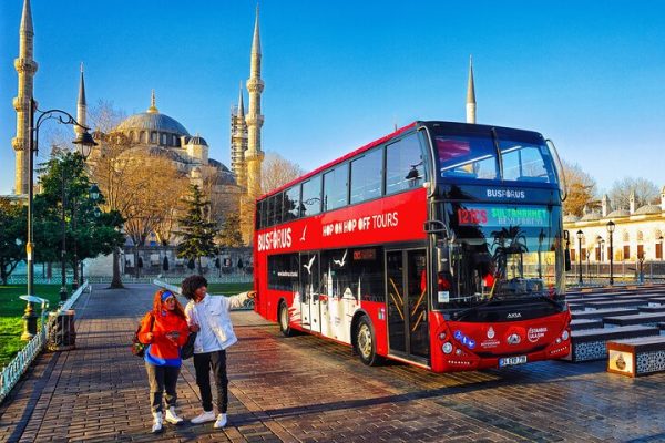 تور استانبول با اتوبوس دو طبقه