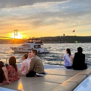 تور غروب در قایق استانبول